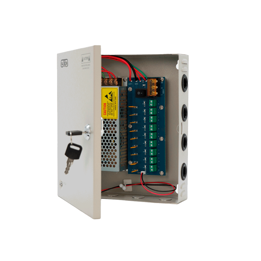 SAXXON SX10A9CH - Fuente de Poder Profesional 12 VCD / 10 Amperes / 9 Canales / 1.1 Amperes por Canal / Protección contra Sobrecargas / Led Indicador de Funcionamiento